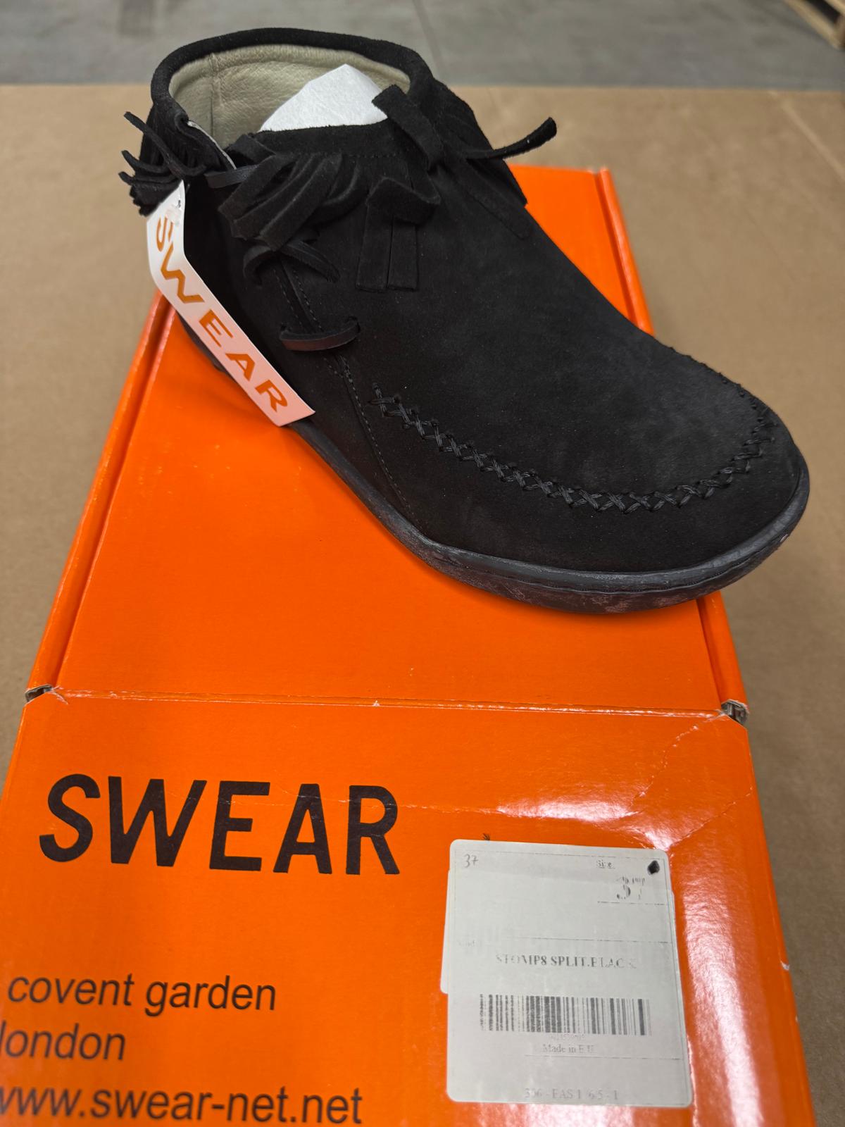 STOMP 8 SPLIT BLACK