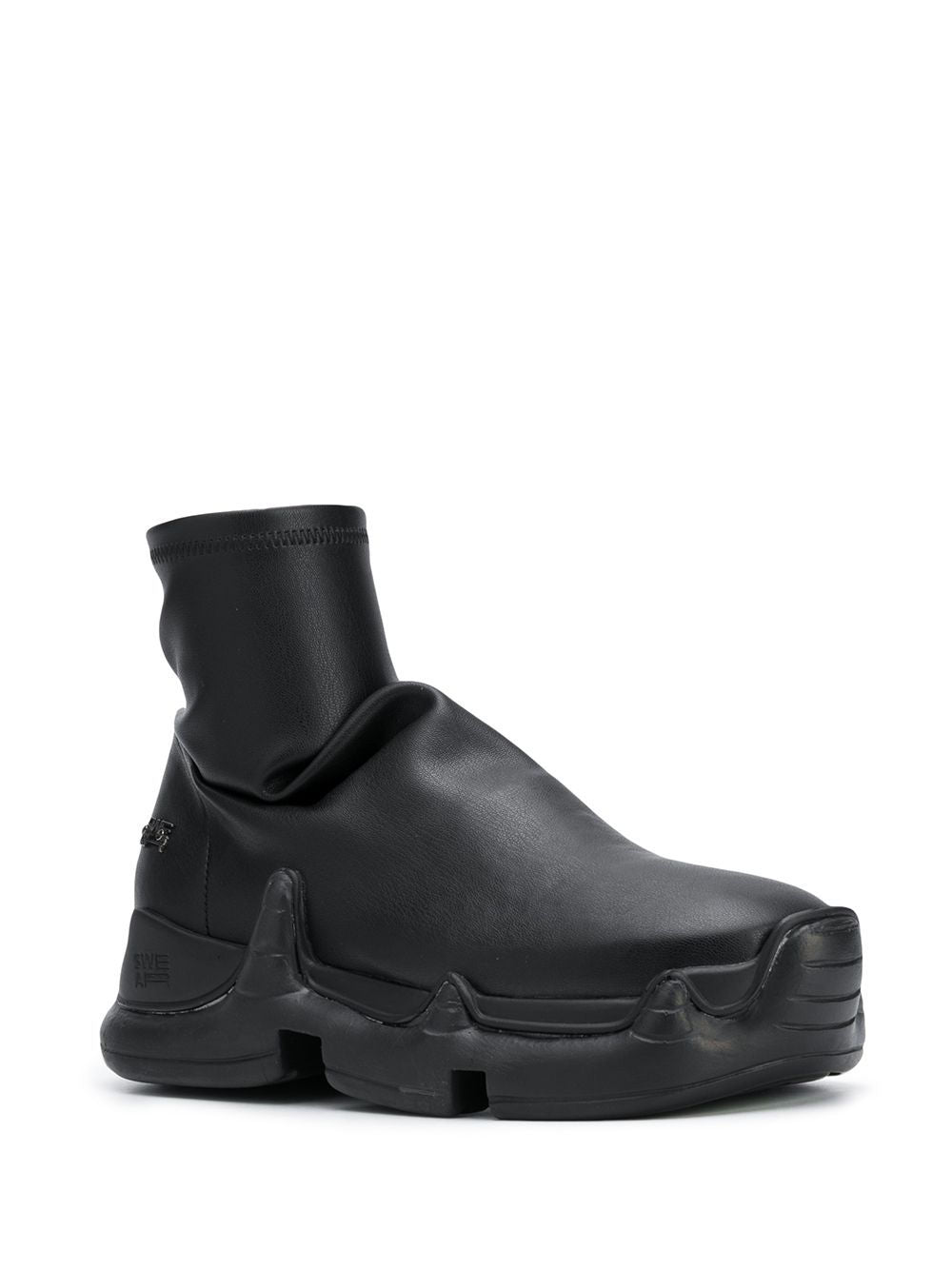 Air Revive Vegan Boots - Triple Black