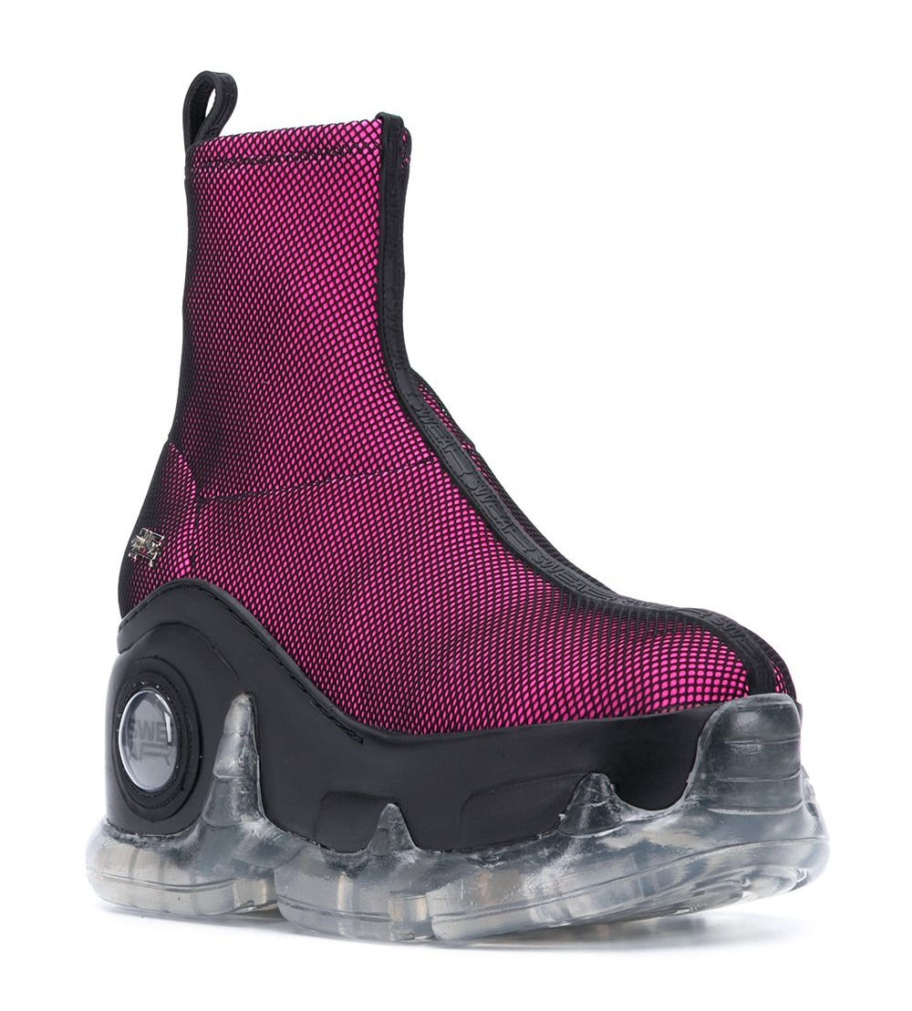 Air Rev. Xtra Hybrid Platform Boots - Neon-Pink Mesh