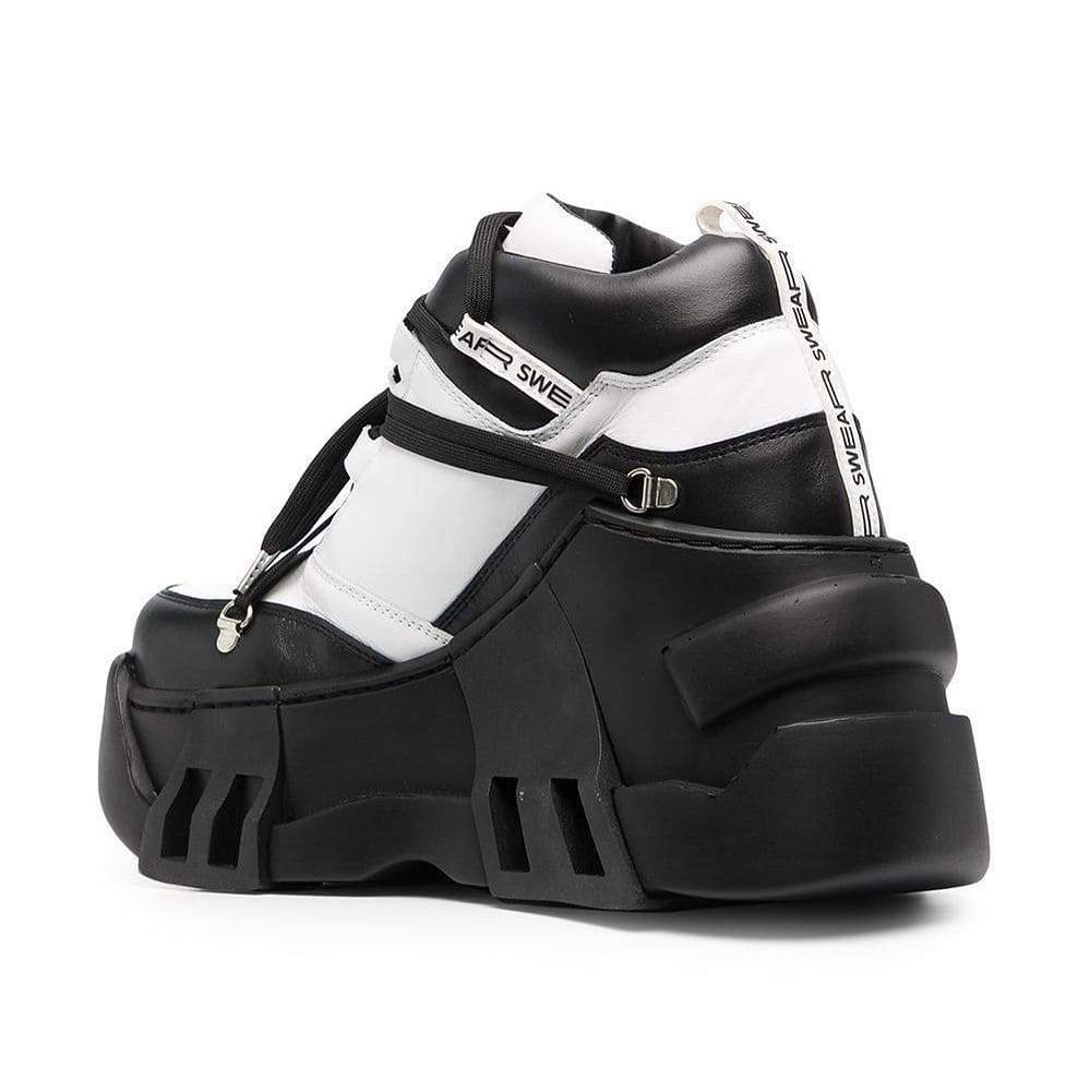 Amazon - Black & White