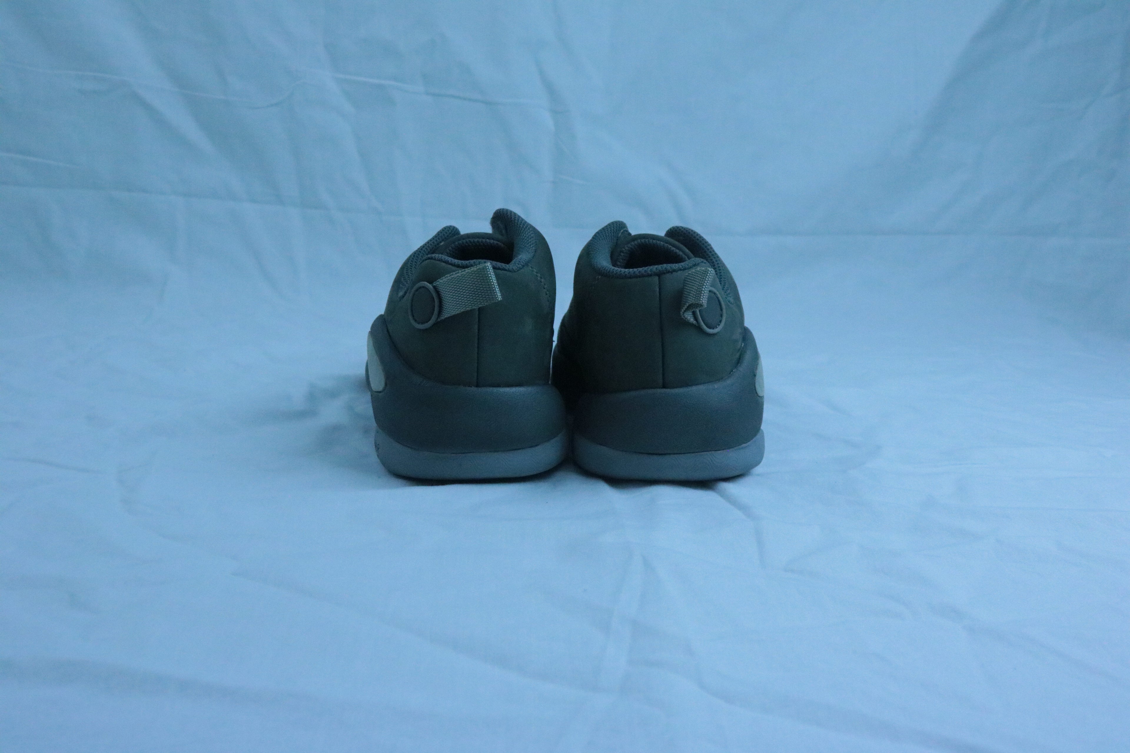 TEKNIK 12 GREY